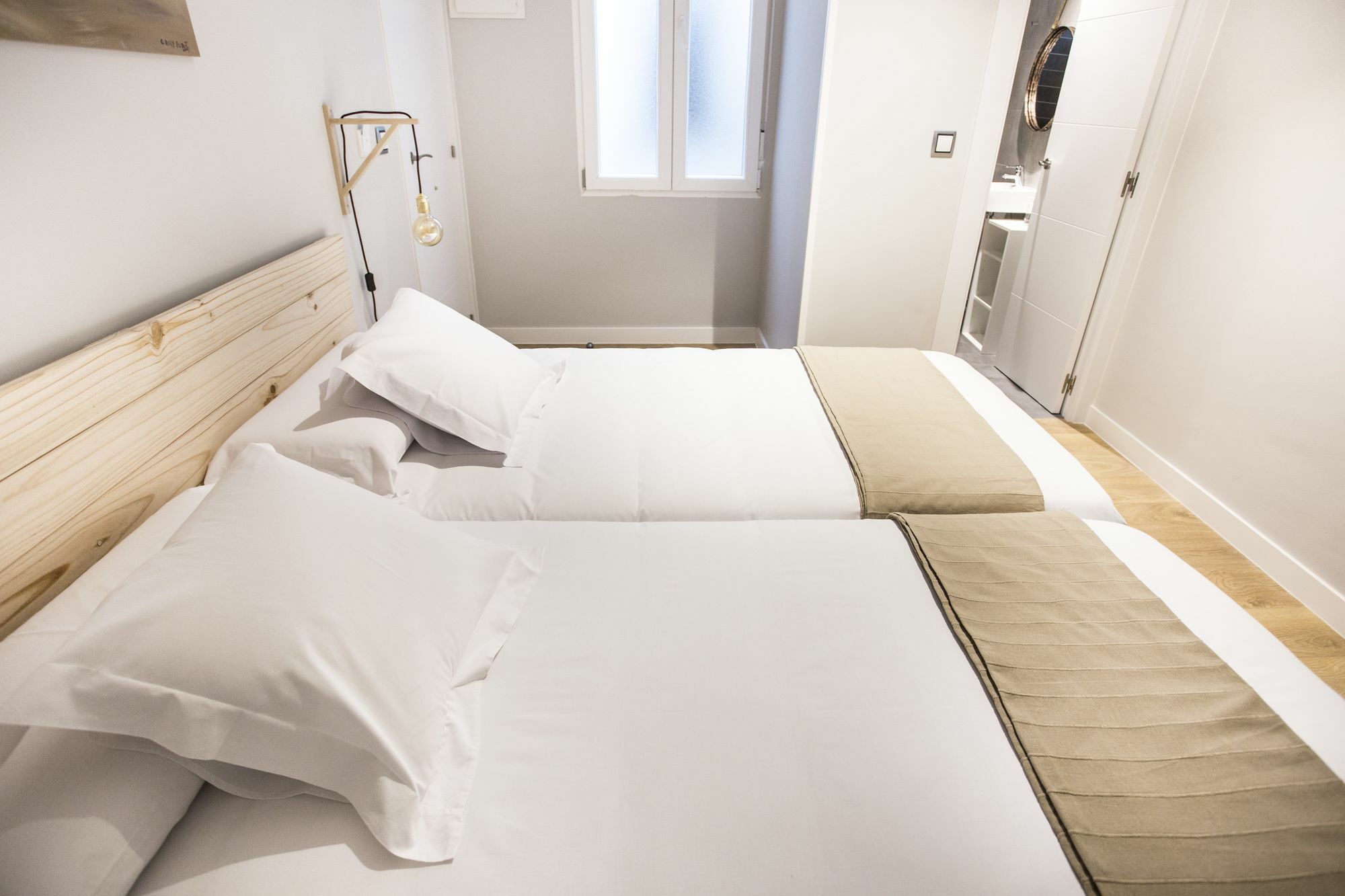 Hola Guest house Madrid