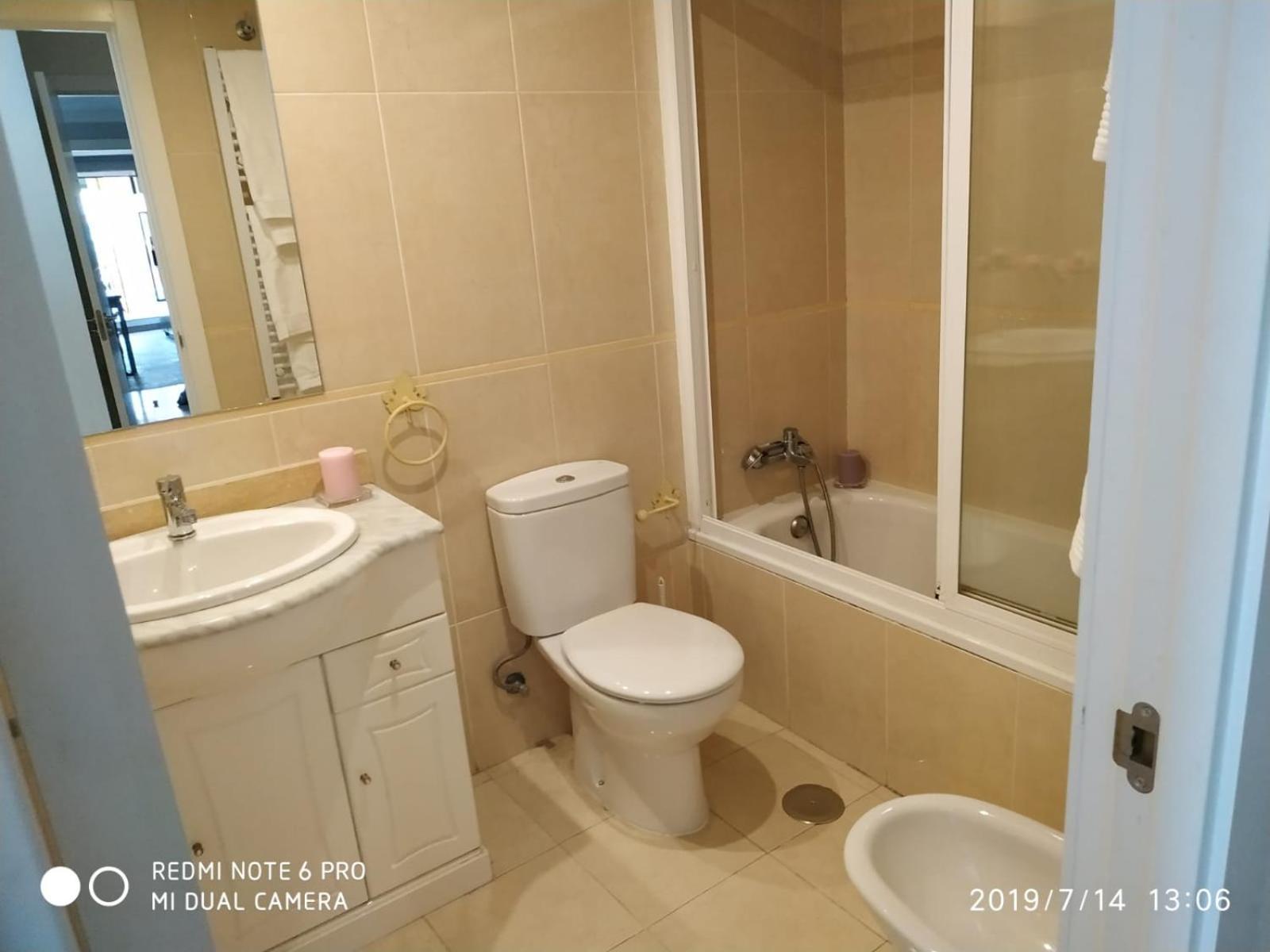 Apartamento Atico Con Gym Y Piscina Madrid