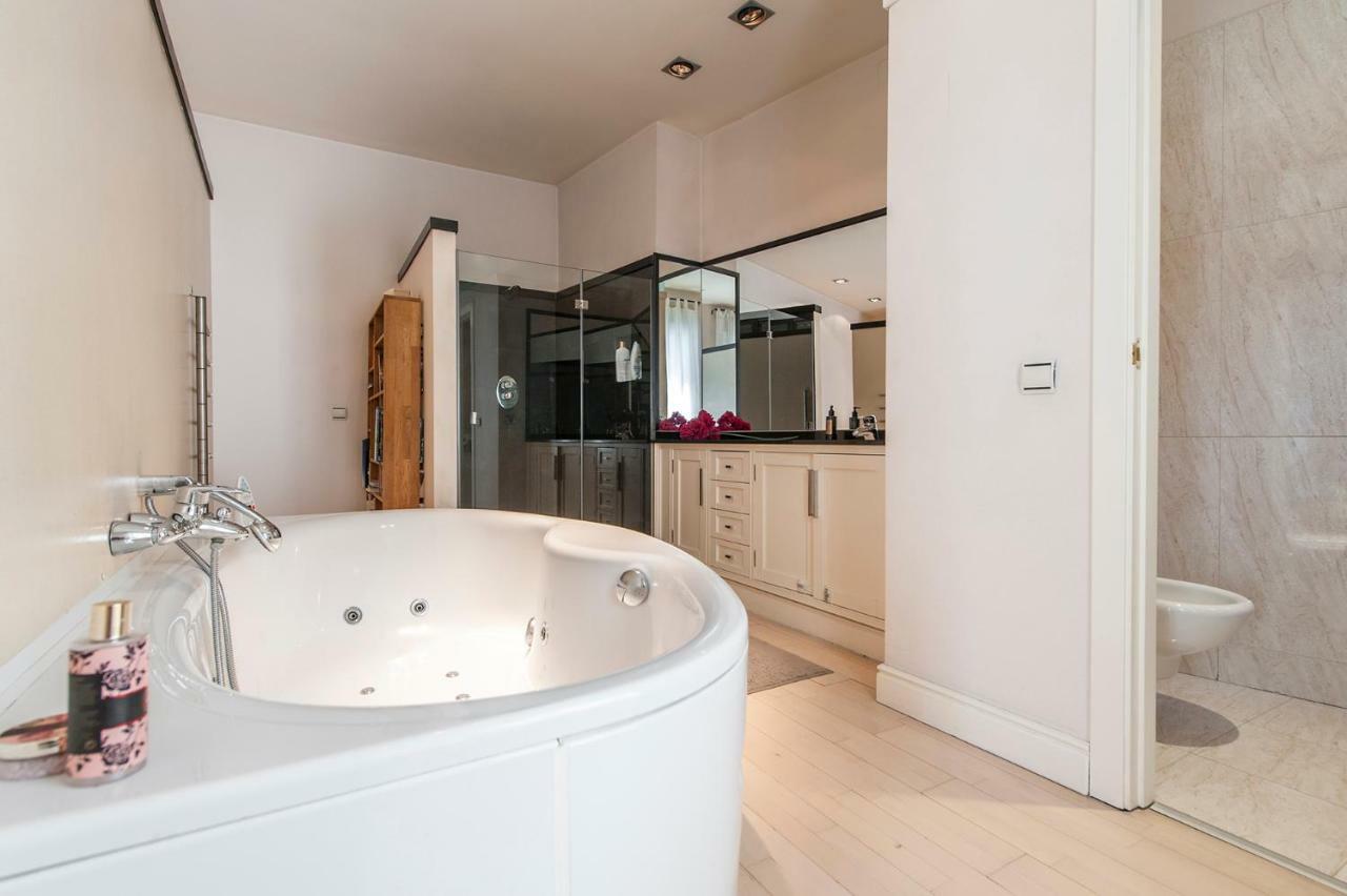 Appartement Cinema Exclusive - Sol Ii Collection - Elevenhost *