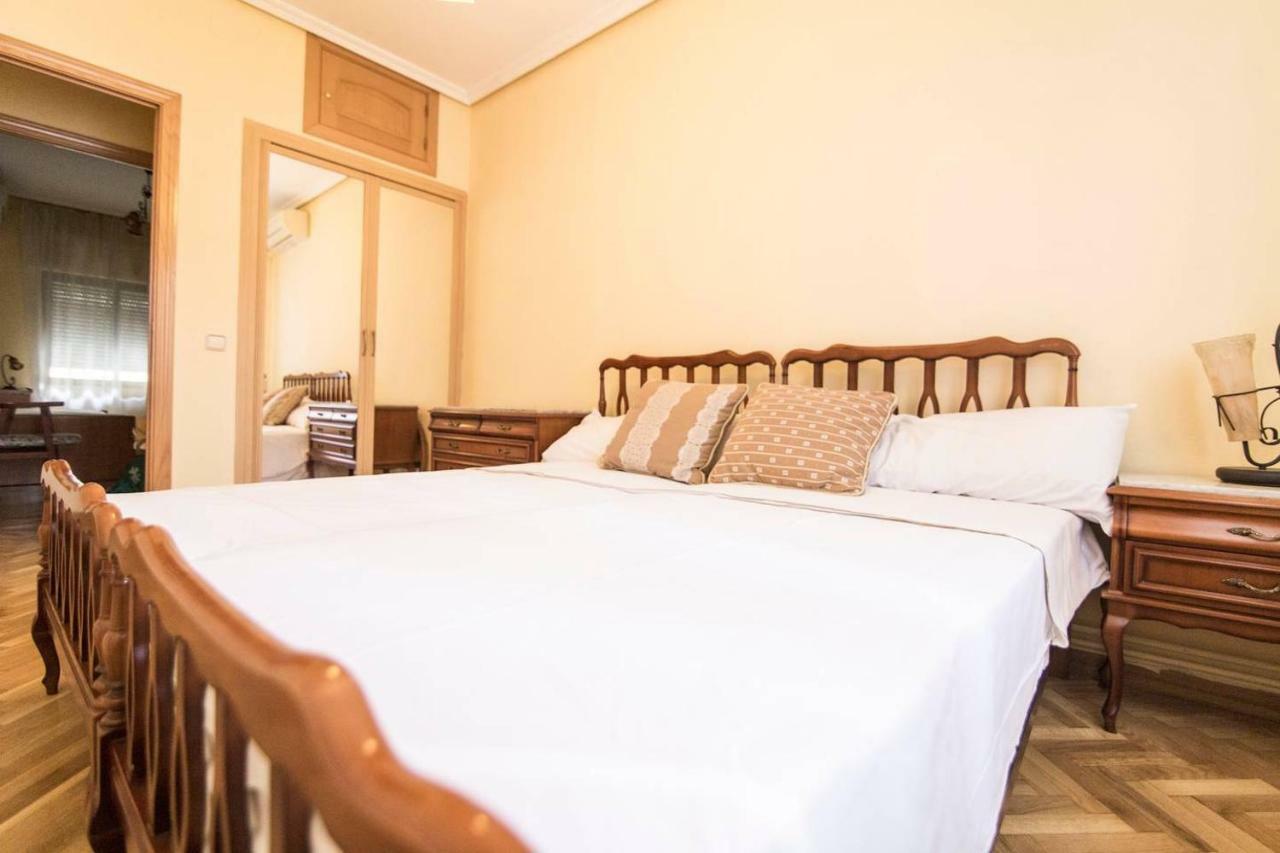 Apartamento & Private Terrace Wifi + Aircon