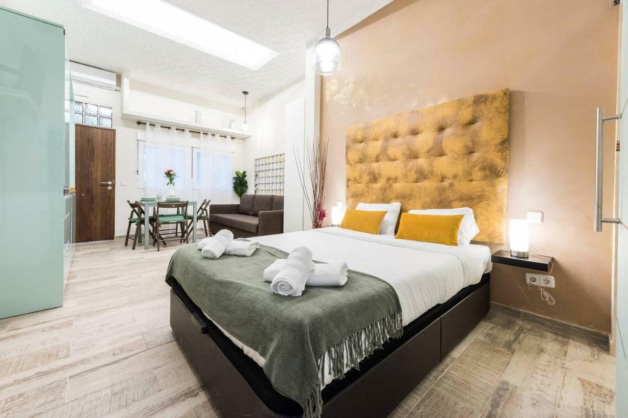 Cozy Retreat Wifi - Free Parking Apartment