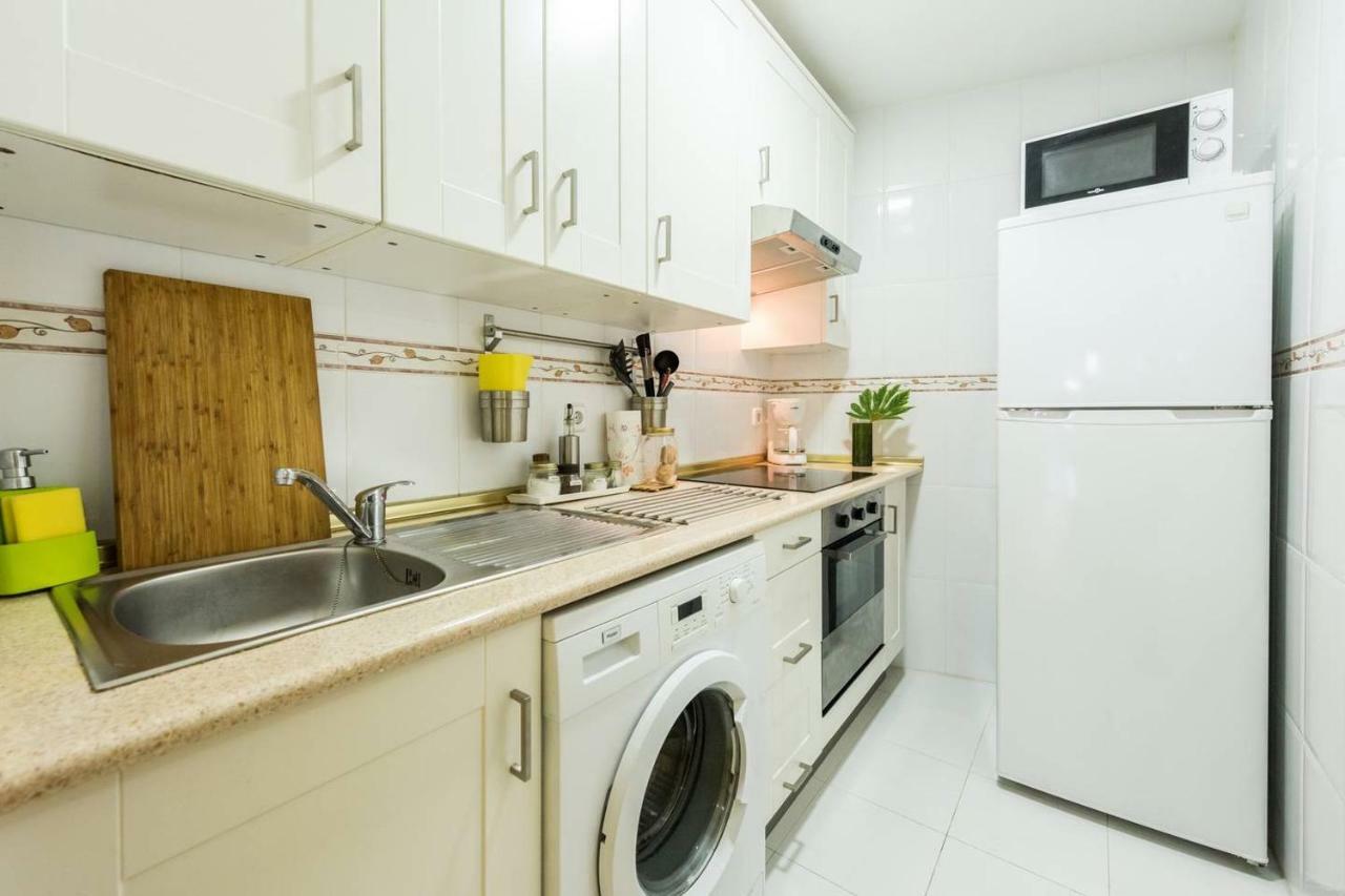 ático En Céntrico Edificio Cerca De La Gran Vía - Apartamento *