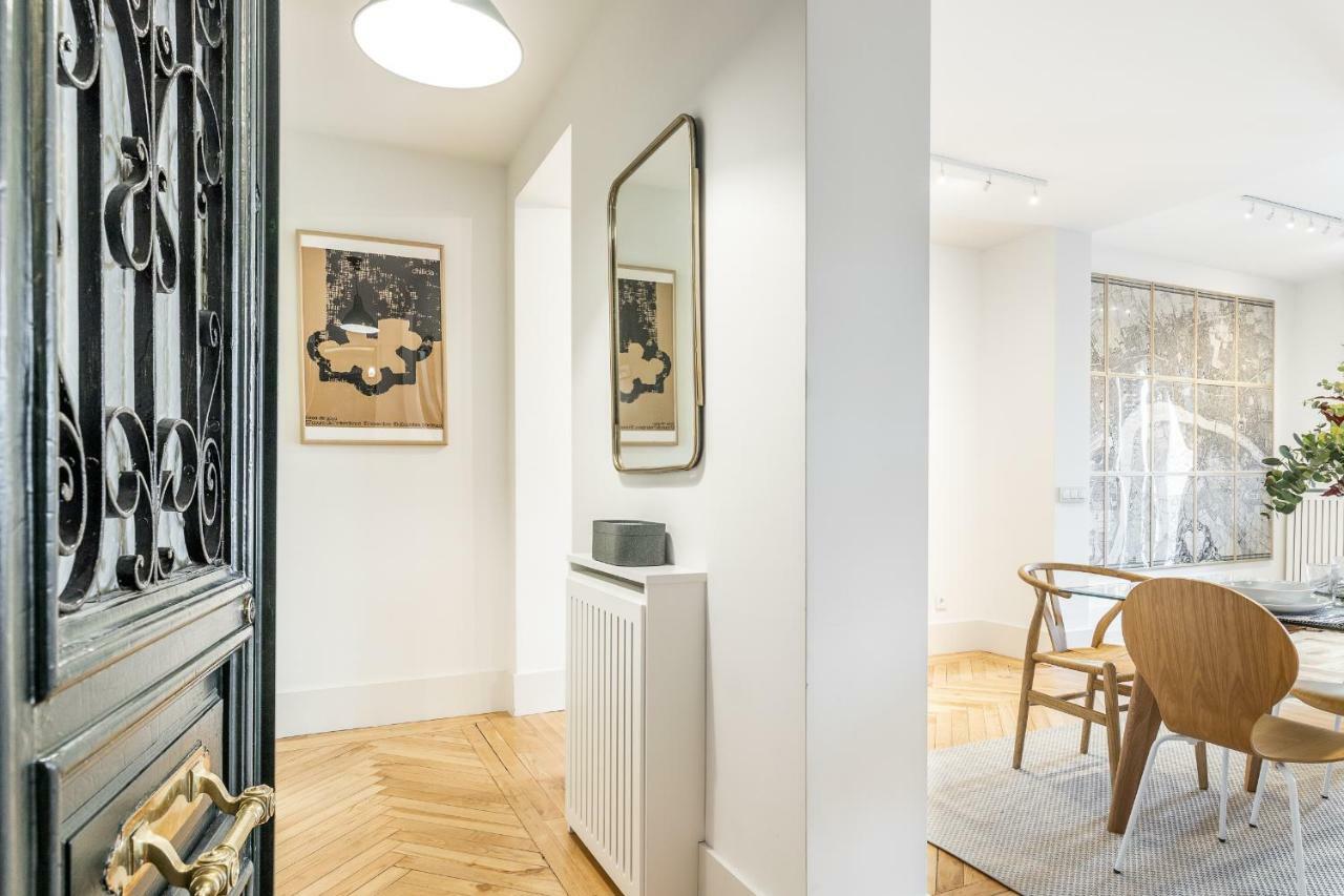 Bnbholder Luxe Retiro Park Apartment Madrid