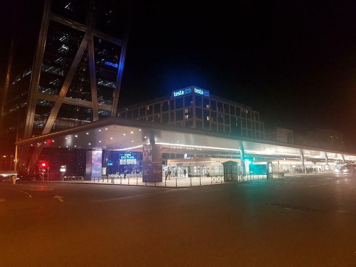 Bonito Apto Cinco Torres Plaza Castilla *
