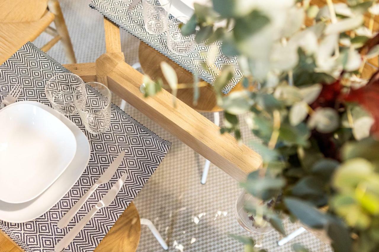 Bnbholder Luxe Retiro Park Apartment Madrid