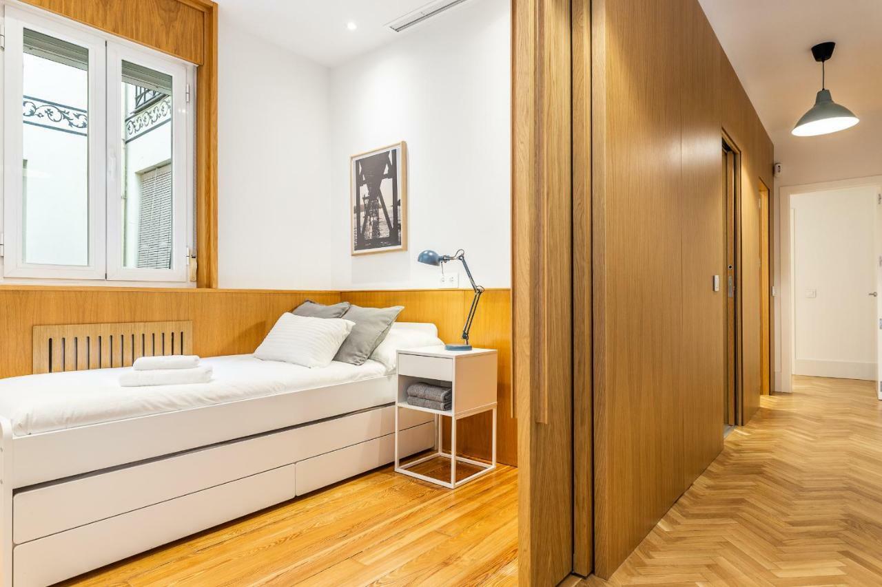 Bnbholder Luxe Retiro Park Apartment *