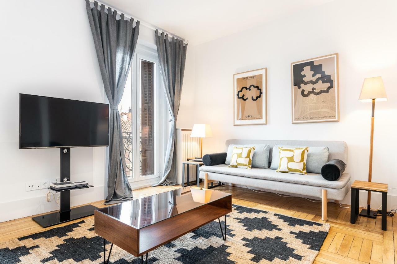 Bnbholder Luxe Retiro Park Apartment