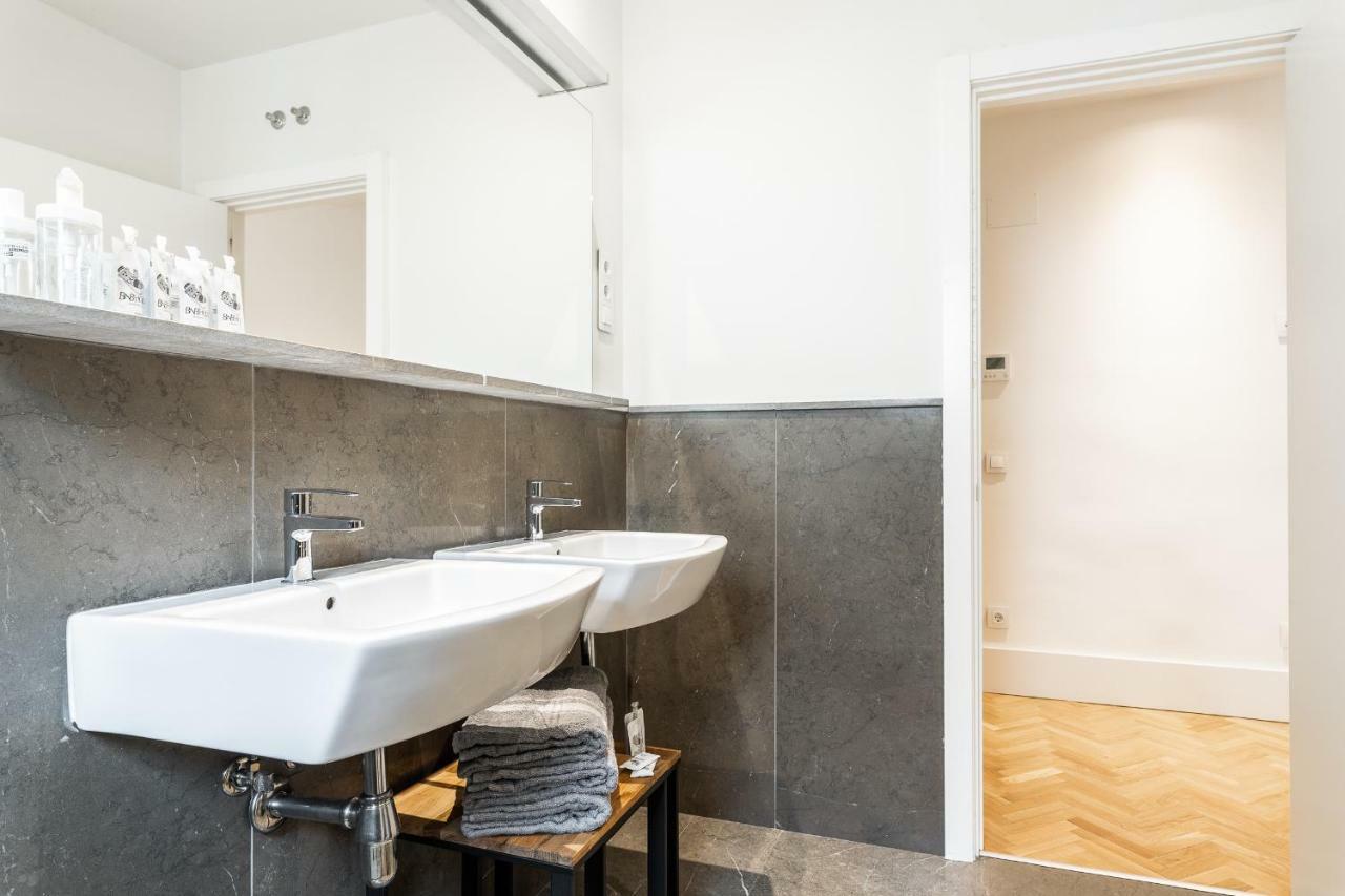 Apartment Bnbholder Luxe Retiro Park Madrid