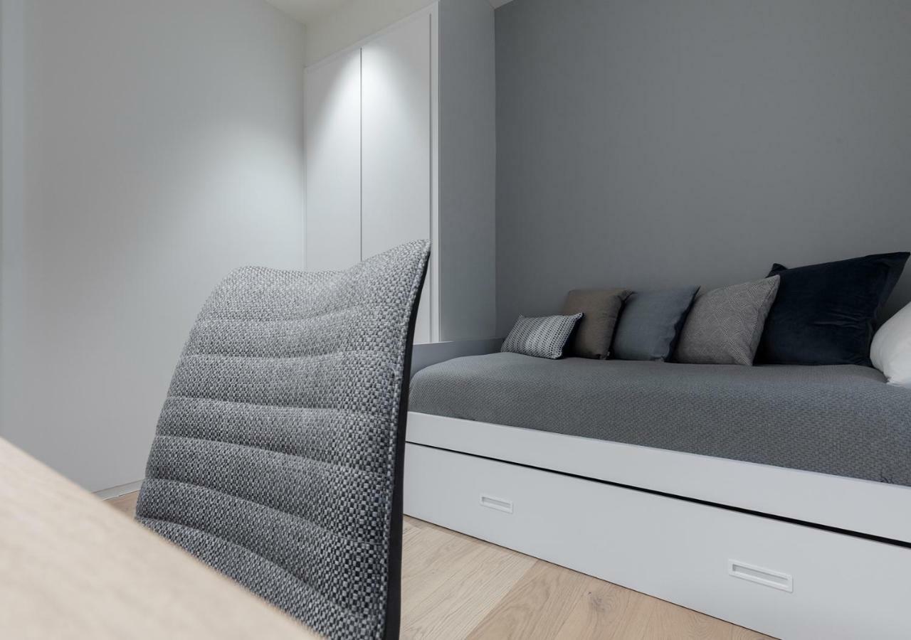 Rubén Darío By Flatsweethome *