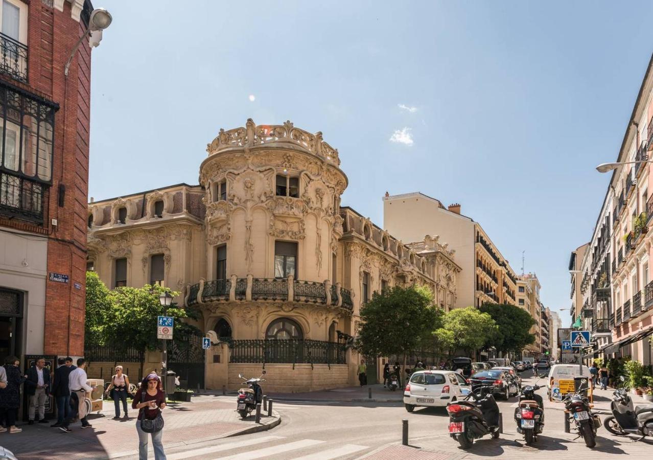 Apartamento Explore From A Warm With Patio At A Newly Refurbished Manorial Building *