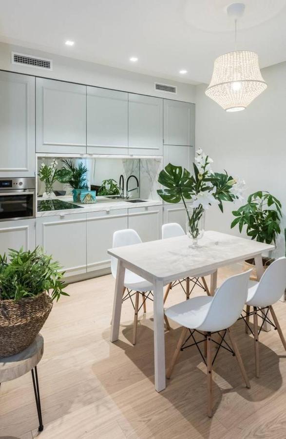 Explore From A Warm With Patio At A Newly Refurbished Manorial Building * Madrid