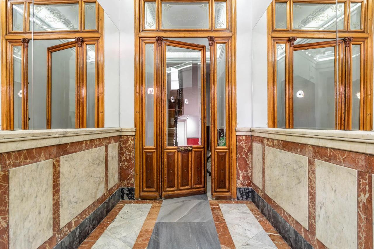 Bnbholder Group Luxury Sol Apartment