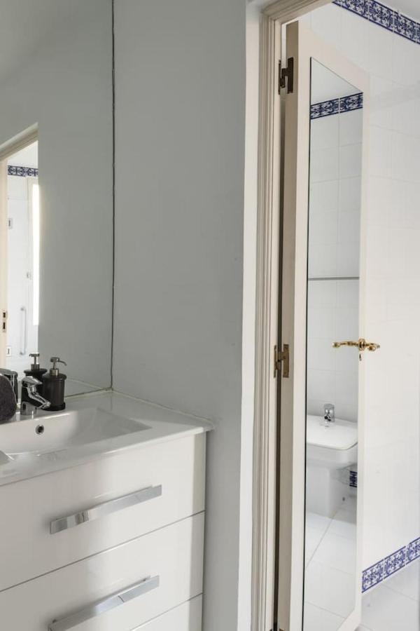 Apartamento Atico Con Vistas A La Puerta De Alcalá