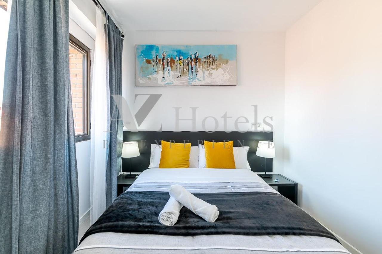 Ayz Sierra De Meira - Auto Check-in (adults Only) 3* Madri