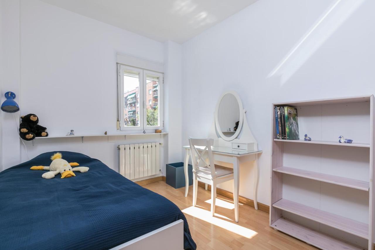 Apartamento En Legazpi Junto A Matadero Y Rio Apartment