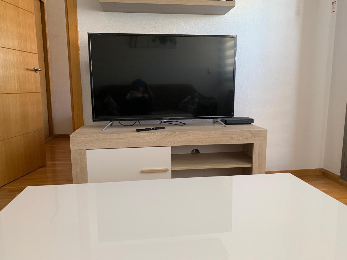 Apartamento Apartamento Nuevo Cerca Del Autobus Y Metro Con Piscina Madri