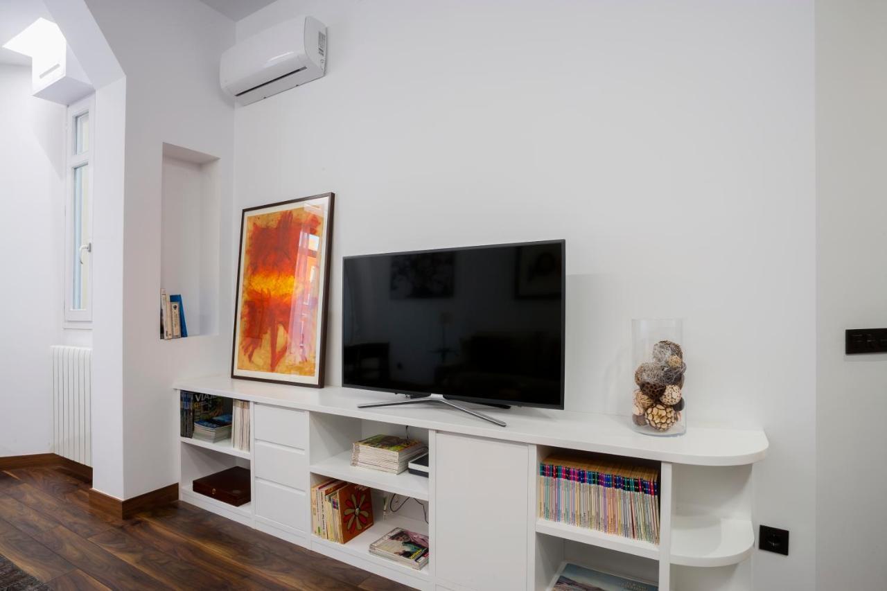 Dobohomes - Gran Via 2 Madrid