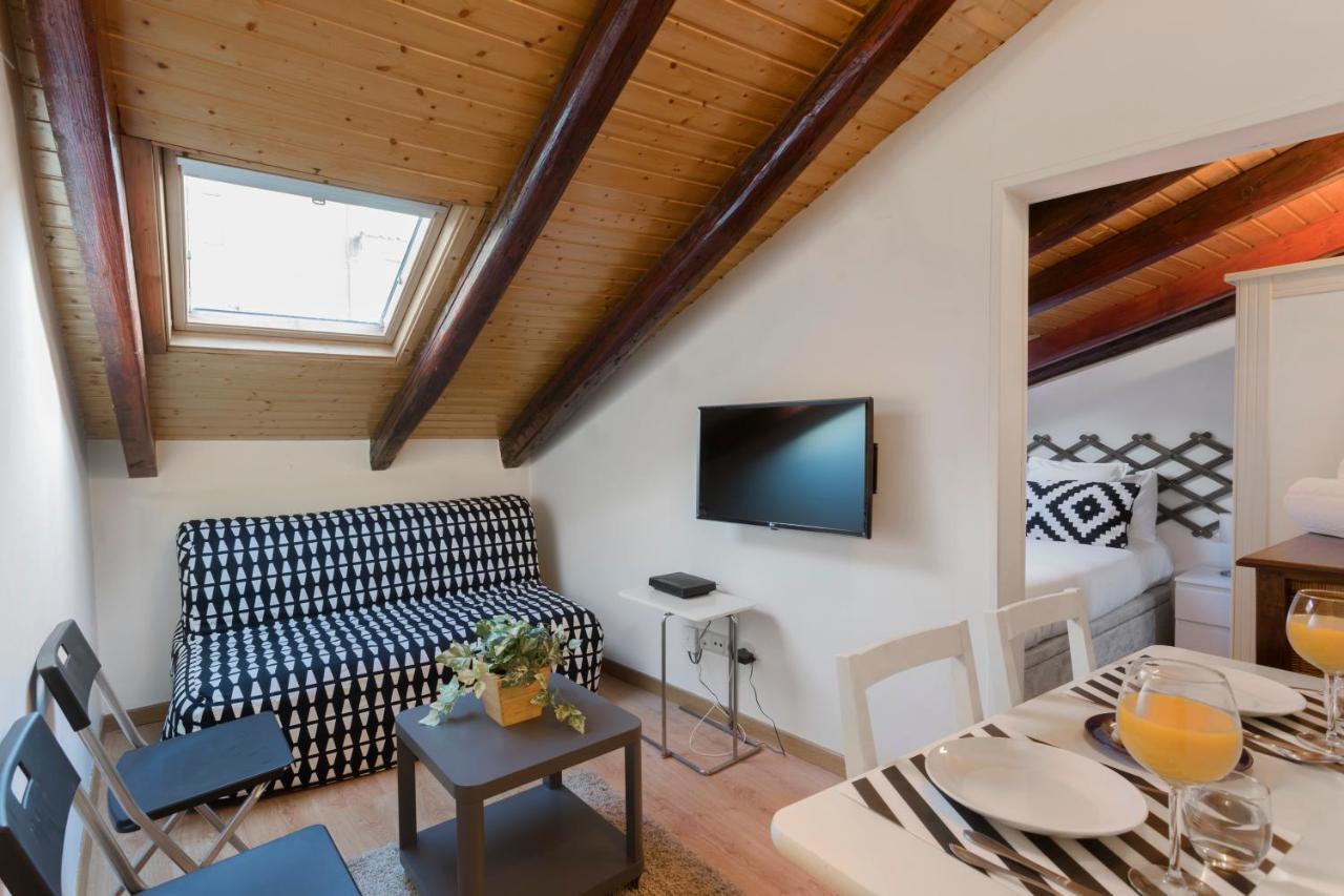 Dobohomes - Hermosilla Apartment *