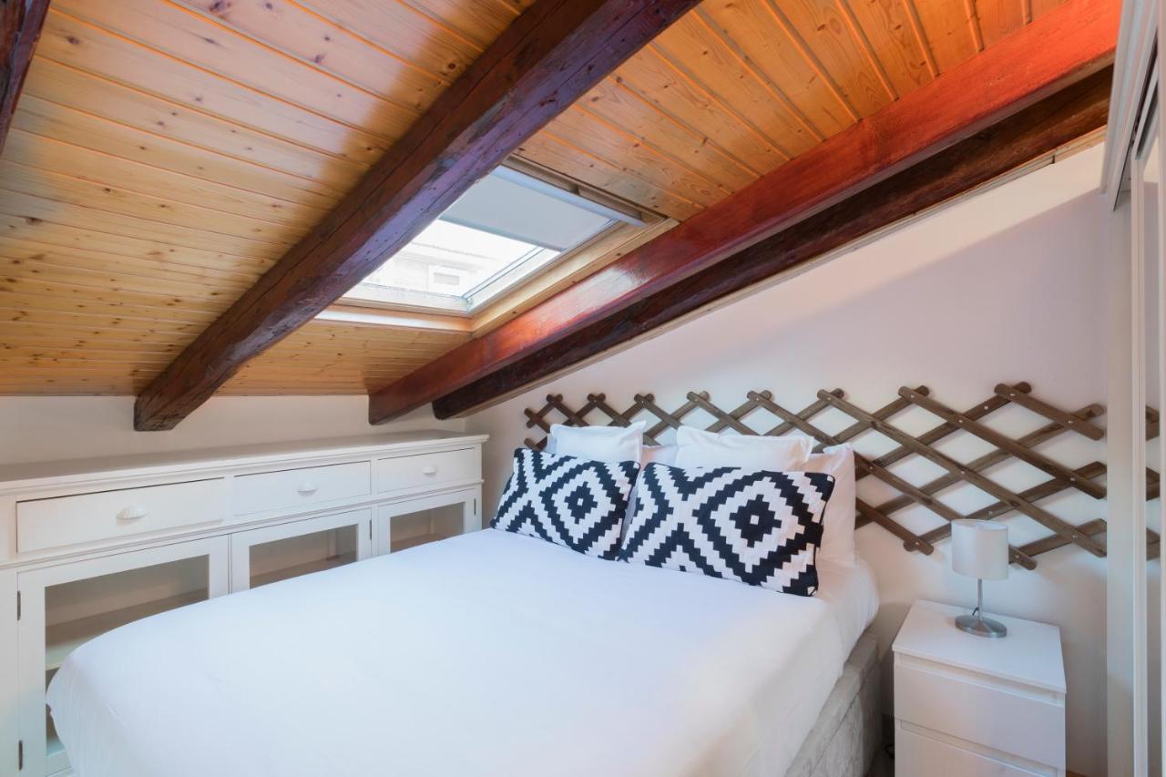 Dobohomes - Hermosilla Apartment