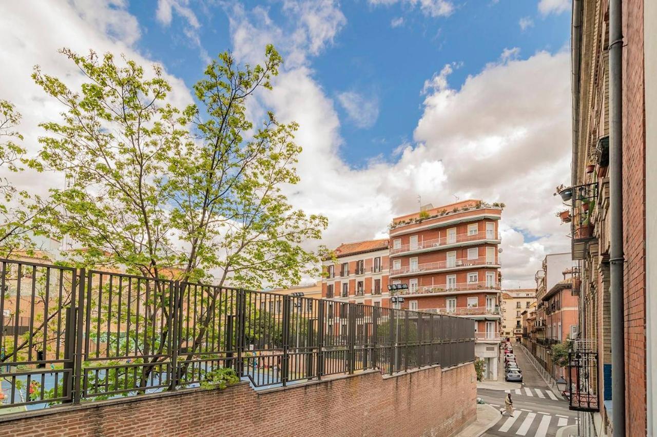 With Balconies In La Latina By Batuecas Apartment *