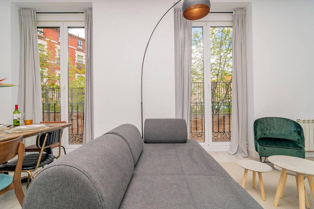 With Balconies In La Latina By Batuecas * Madrid