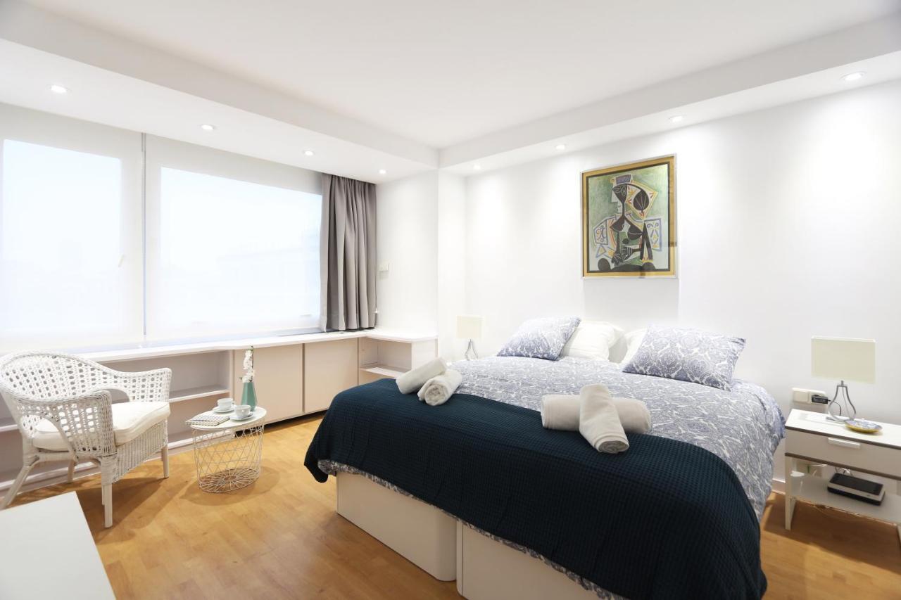 Apartamento Urbantec Realty - Plaza De Colon *