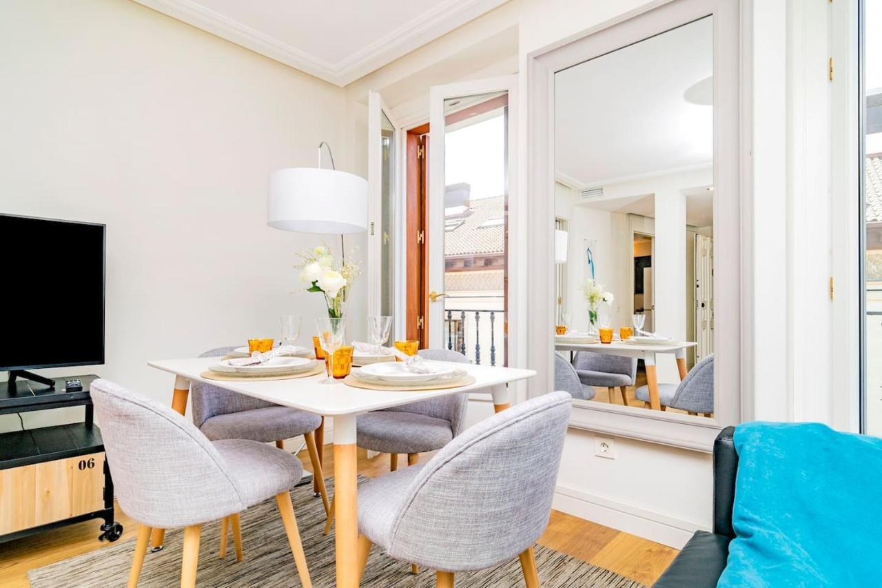 Luxurious In Calle Atocha By Batuecas * Madrid