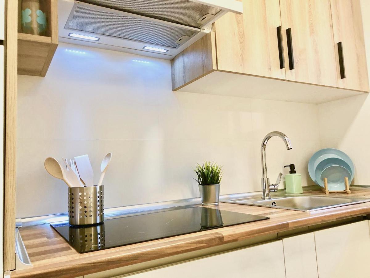 Apartamento Almonacid - Nuevo, Mucho Encanto, A/a, Wifi, Bien Comunicado Apartamento *