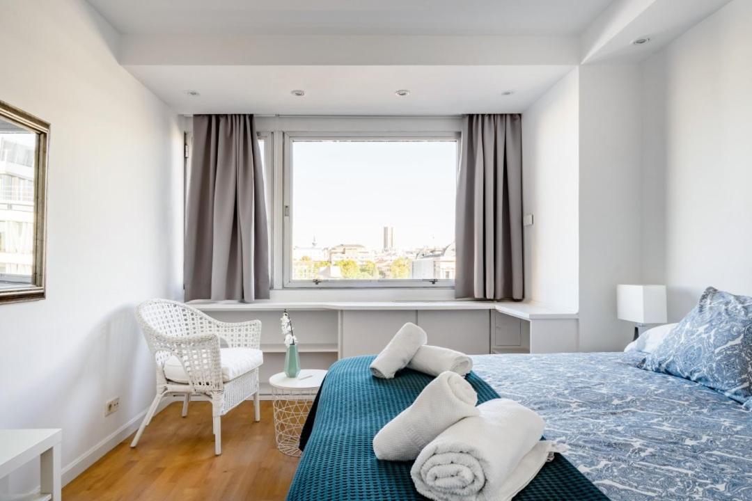 Apartamento Urbantec Realty - Plaza De Colon *