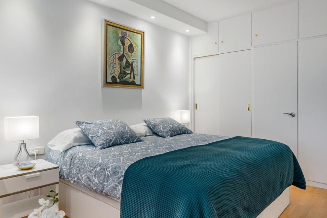 Urbantec Realty - Plaza De Colon Apartamento Madri