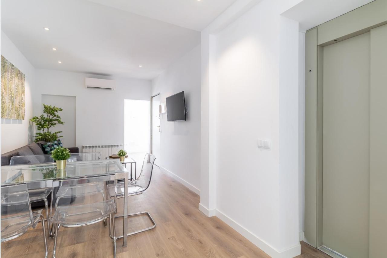Latina-olmo Apartment *