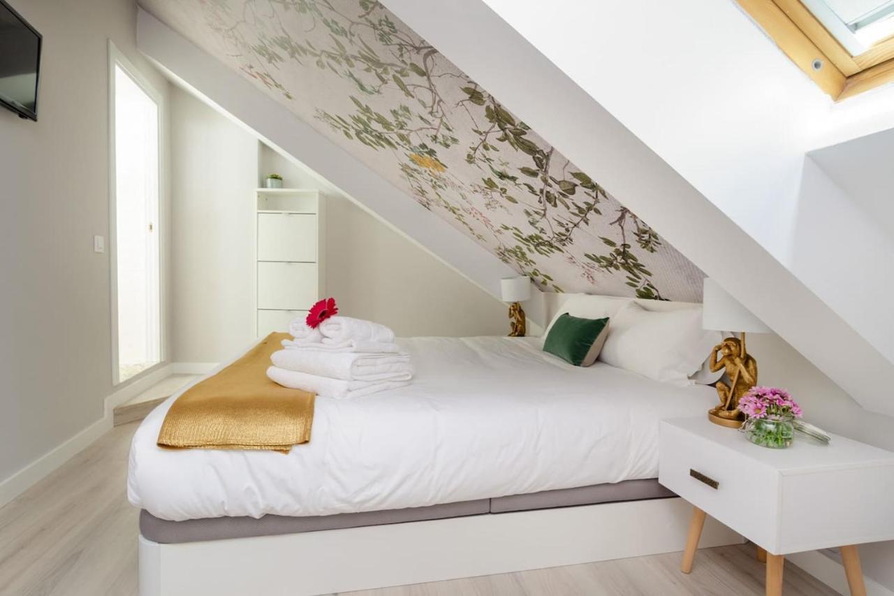 Precioso Atico Con Terraza En El Centro De Amazing Penthouse In Center * Madrid