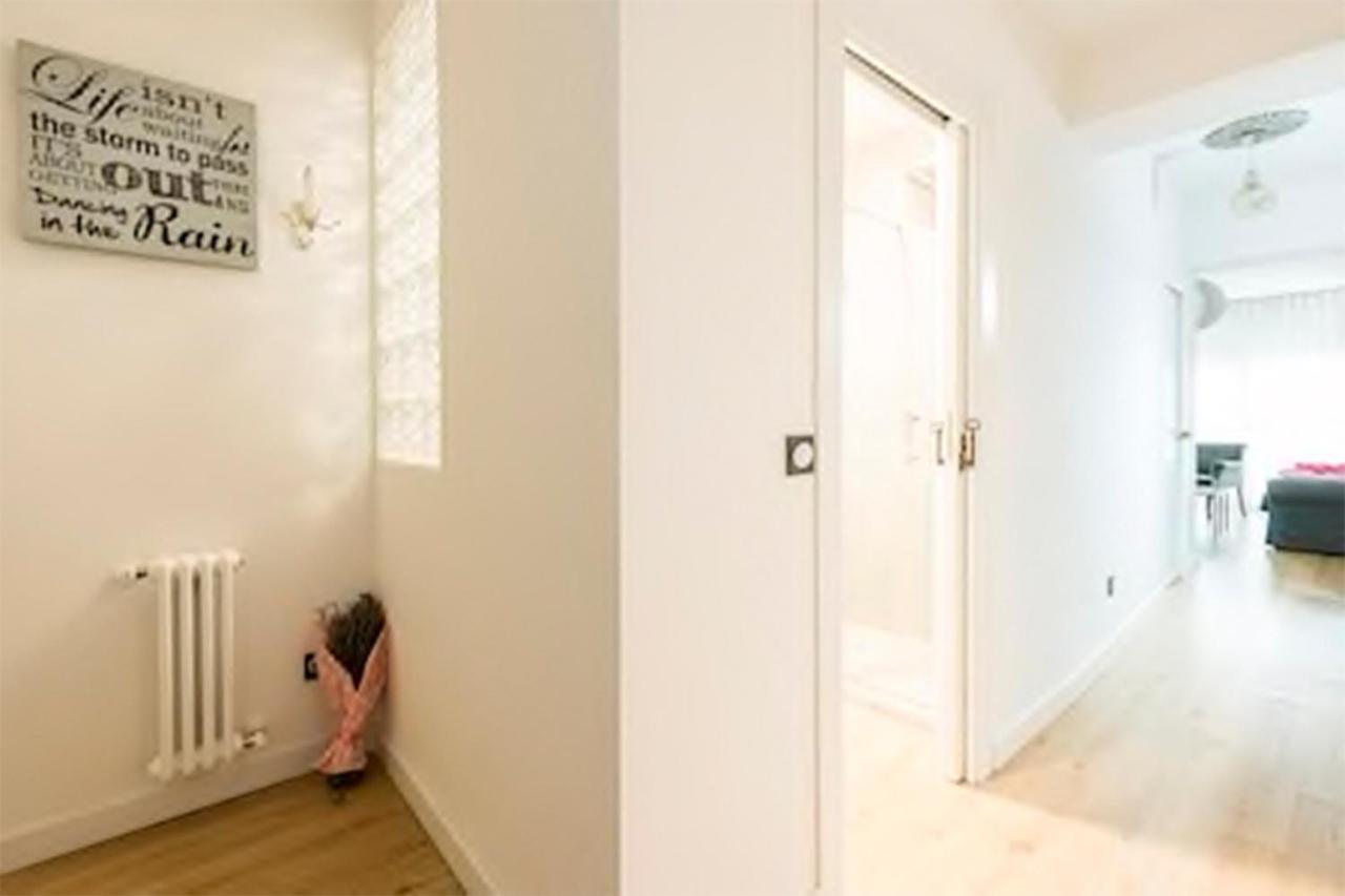 Apartment Visitor's Book