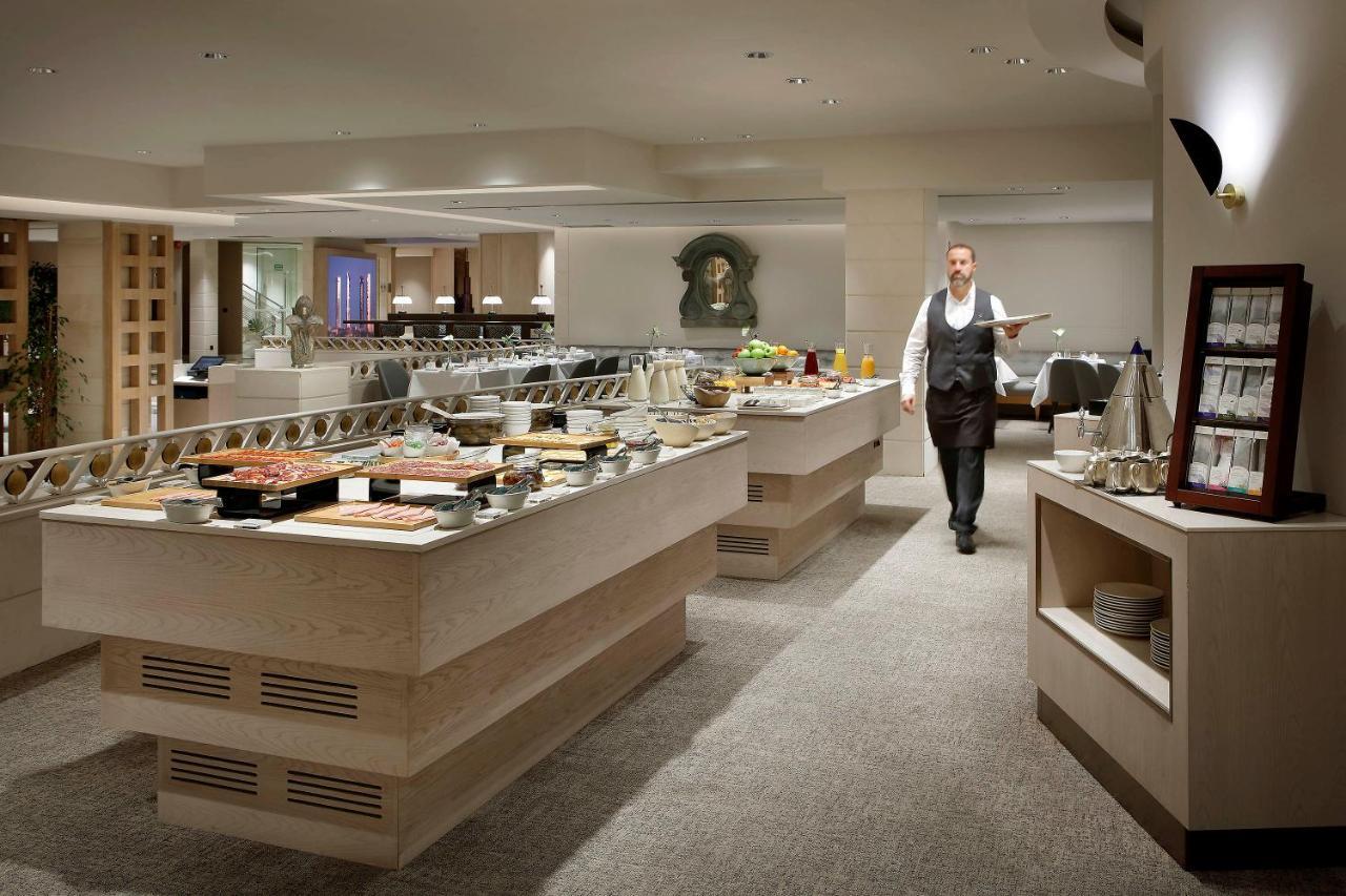 Hyatt Regency Hesperia