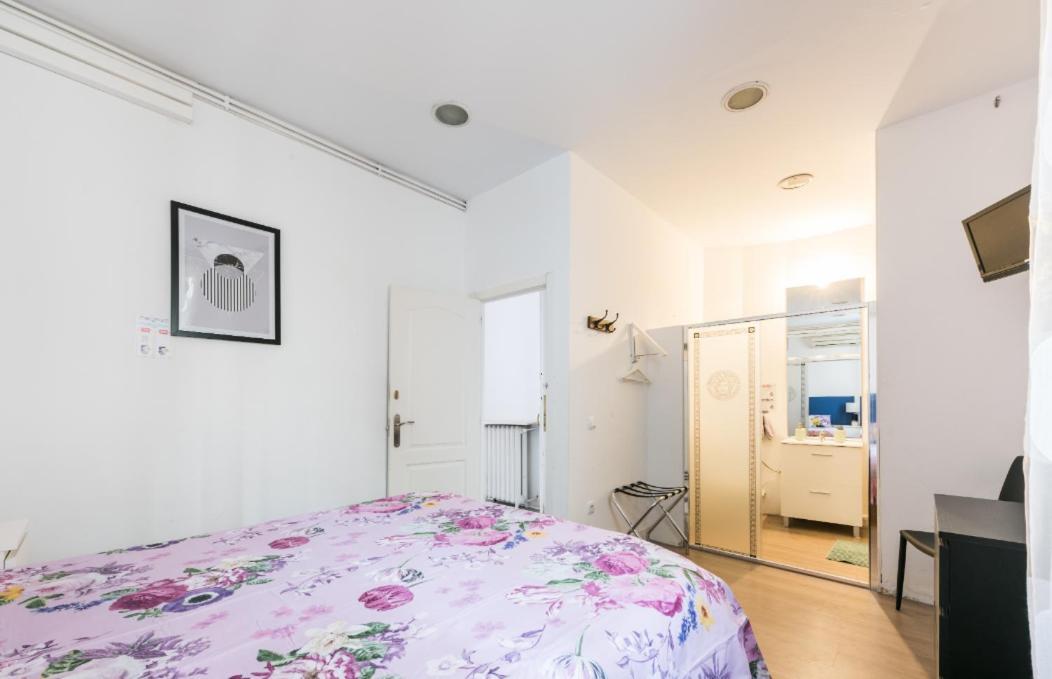 Apartamento M&f 7 Rooms/7 Bathrooms Over Gran Via Madrid