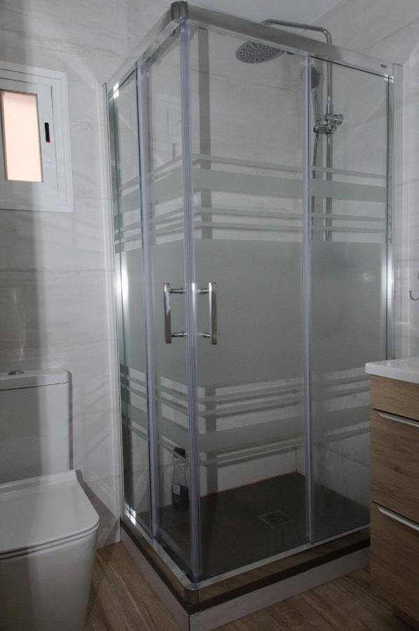 Apartamento Moderno,tranquilo, Entrada Autónoma Y Fácil Aparcamiento. *