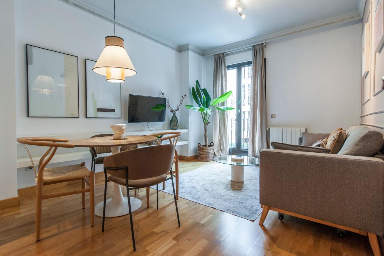 Apartment Alterhome Plaza De Cibeles Ii