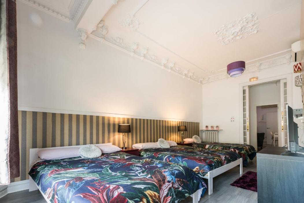 M&f 7 Rooms/7 Bathrooms Over Gran Via * Madri
