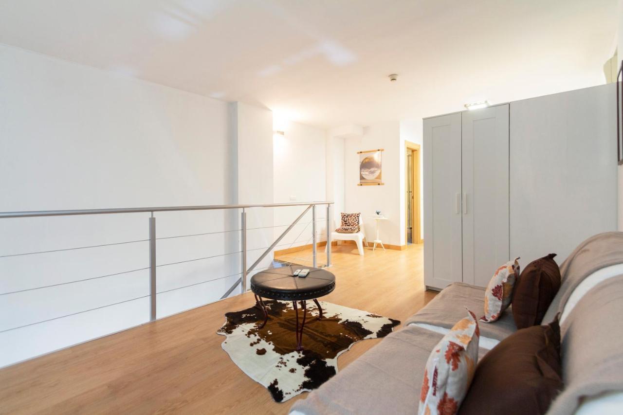 Dobo Homes Manoteras 30 Apartment