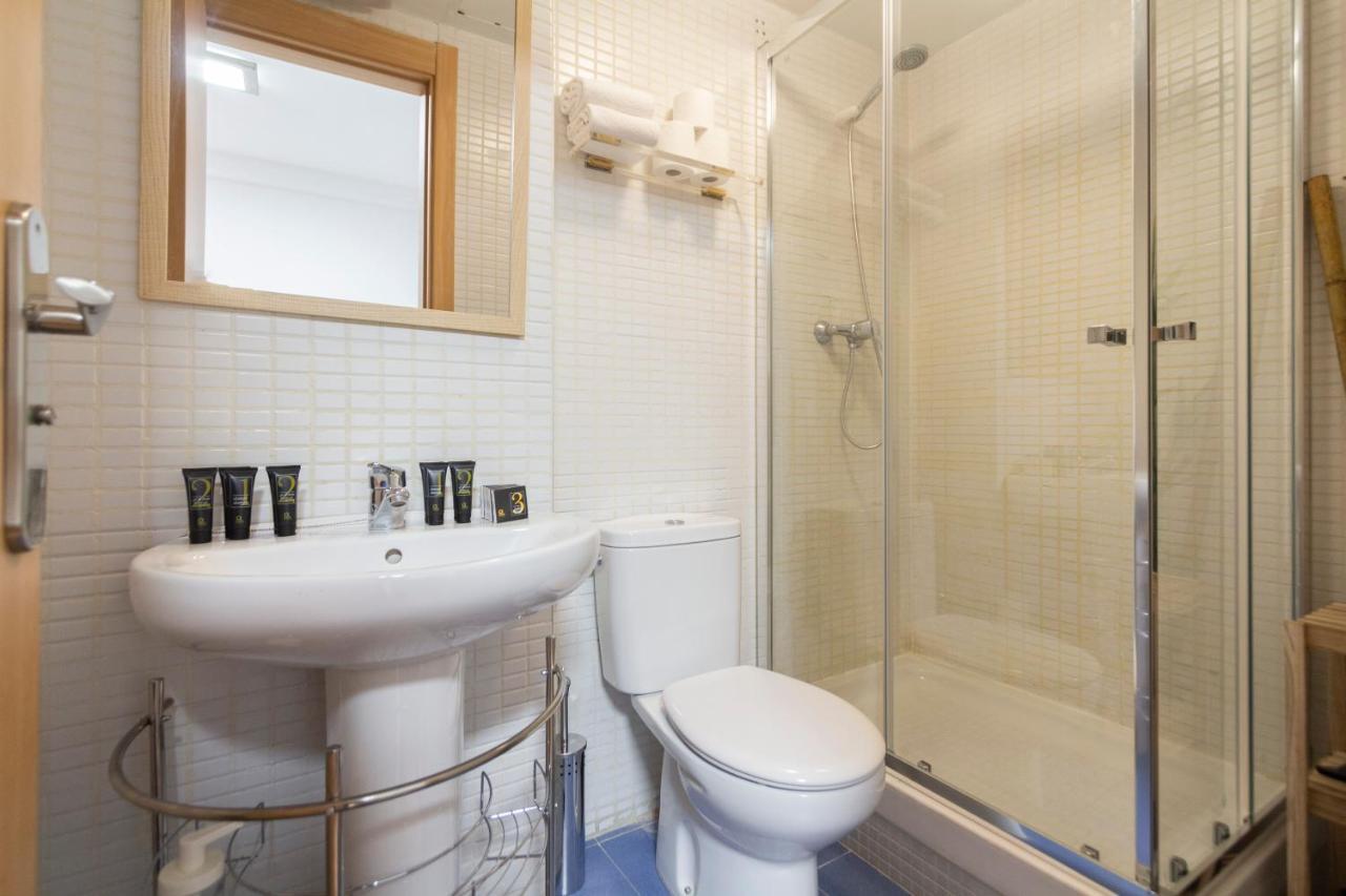 Dobo Homes Manoteras 30 Apartment Madrid