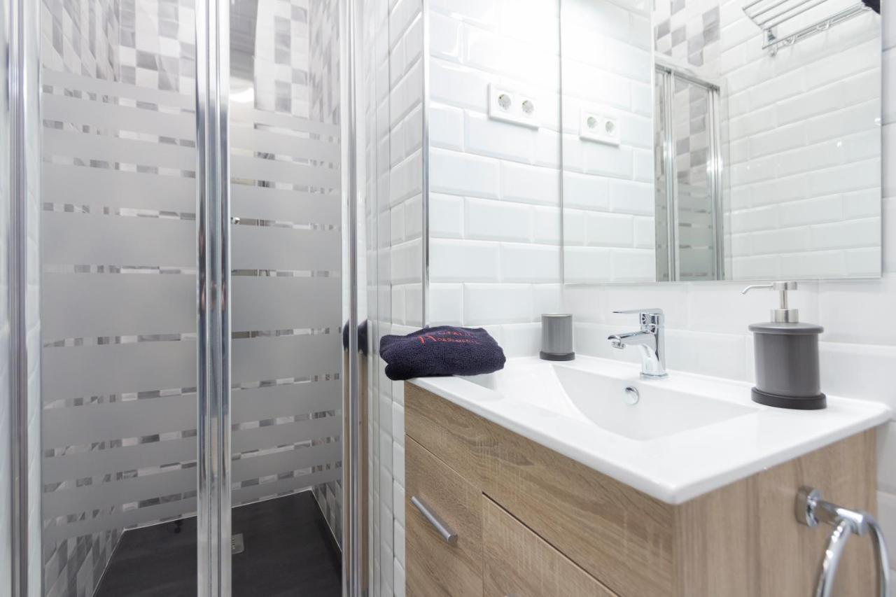 Gran Via Apartment *