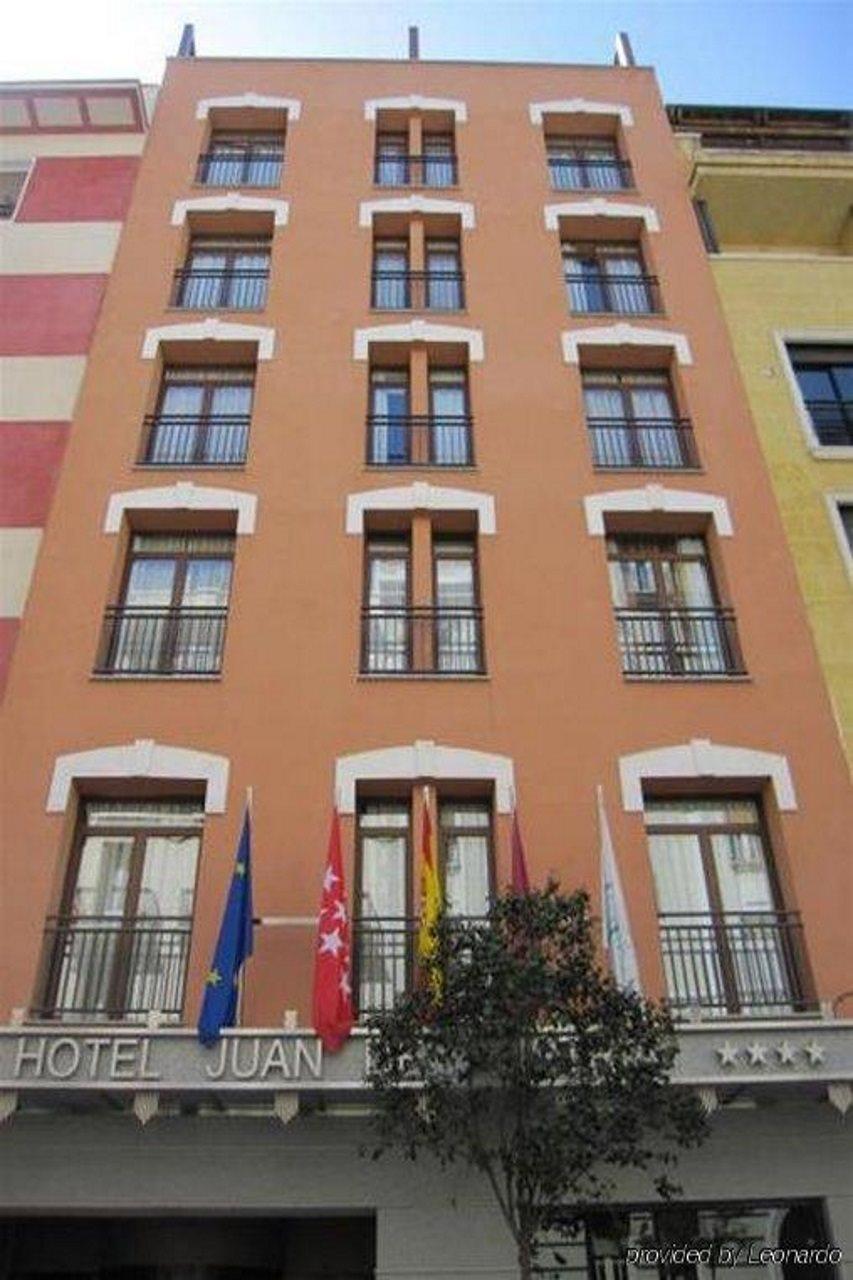 Hotel Agora Juan De Austria 4*