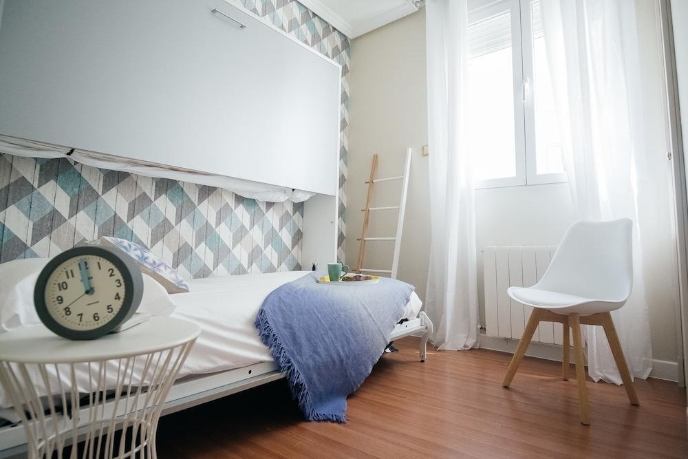 300m² 5 Slaapkamer, 4 Privé Badkamer In Centrum * Madrid