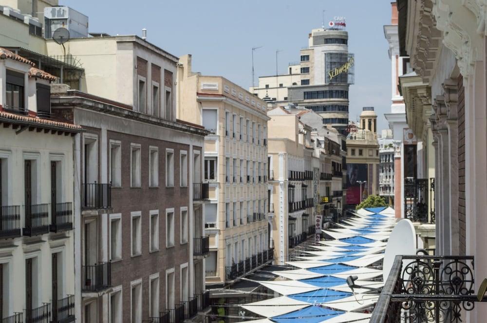 Apto. De Diseno Puerta Del Sol 10