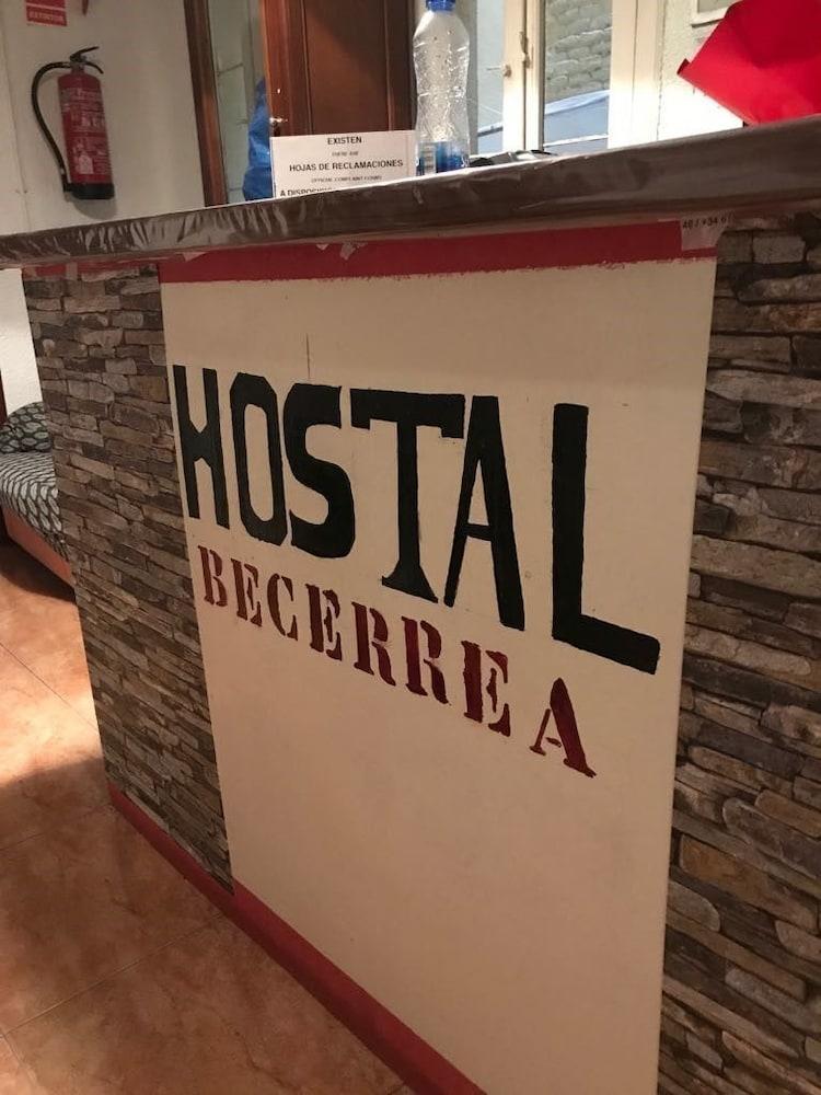Hotel Becerrea