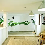 The Living Roof Hostel Madrid
