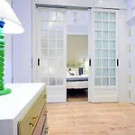 Reina Sofia Boutique I