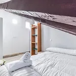Penthouse Letras