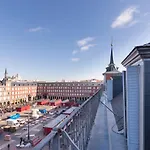 Historic Penthouse Plaza Mayor In Madrid