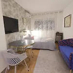 Estudio En Chueca / Gran Via